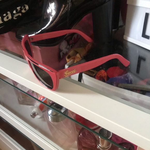 Gucci sunglasses / shades